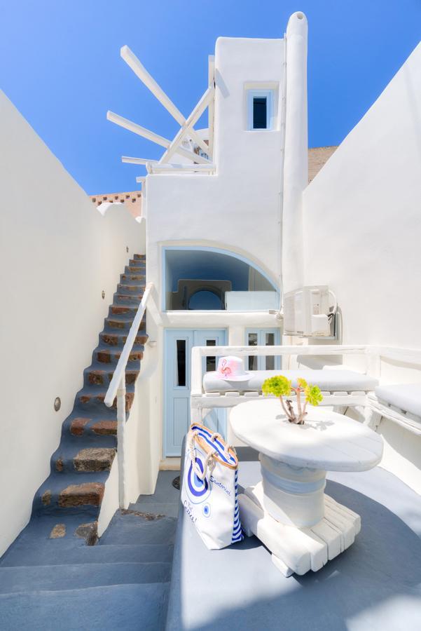 Вилла Christina'S Cave House Тира Экстерьер фото