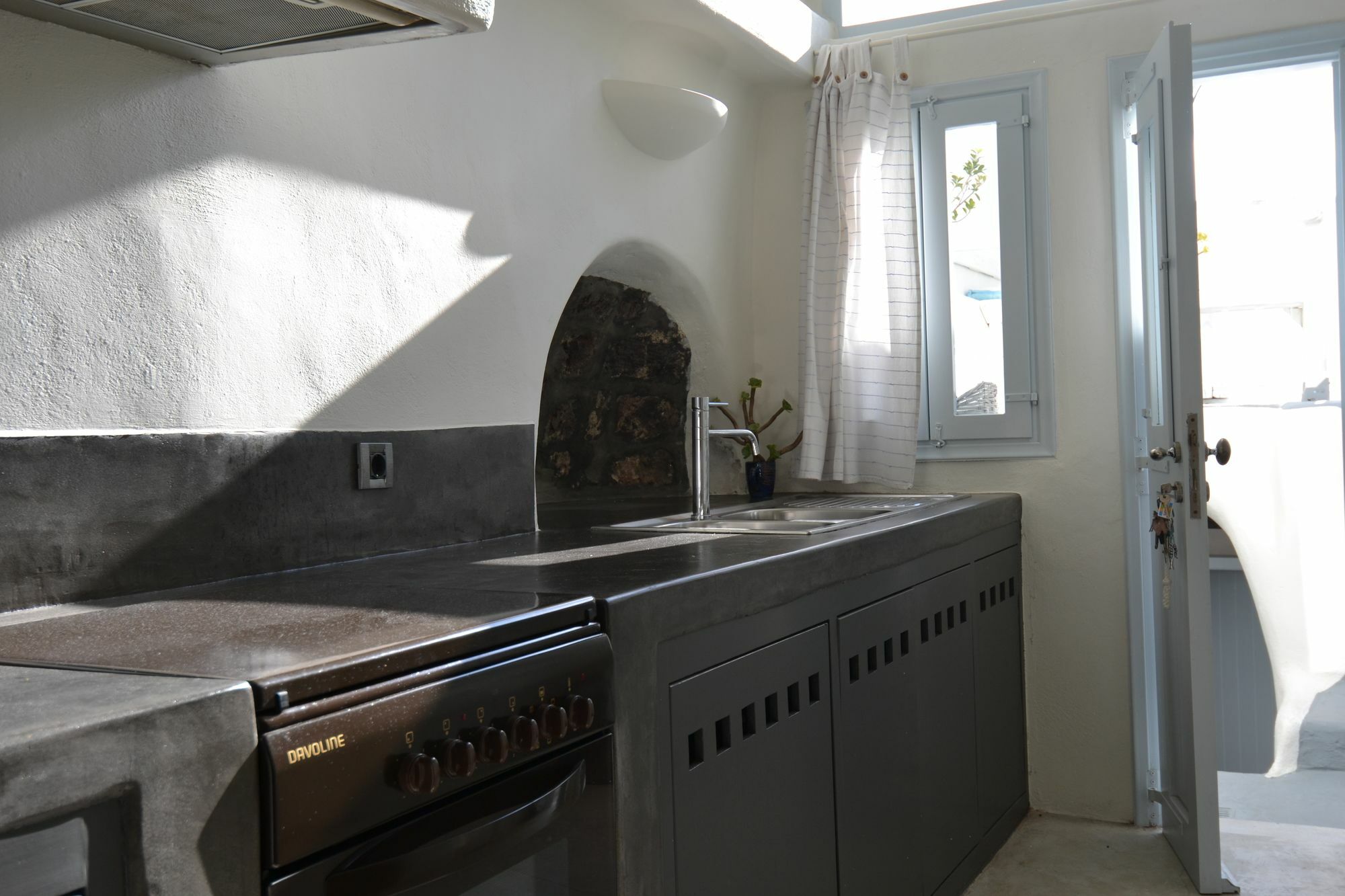 Вилла Christina'S Cave House Тира Экстерьер фото