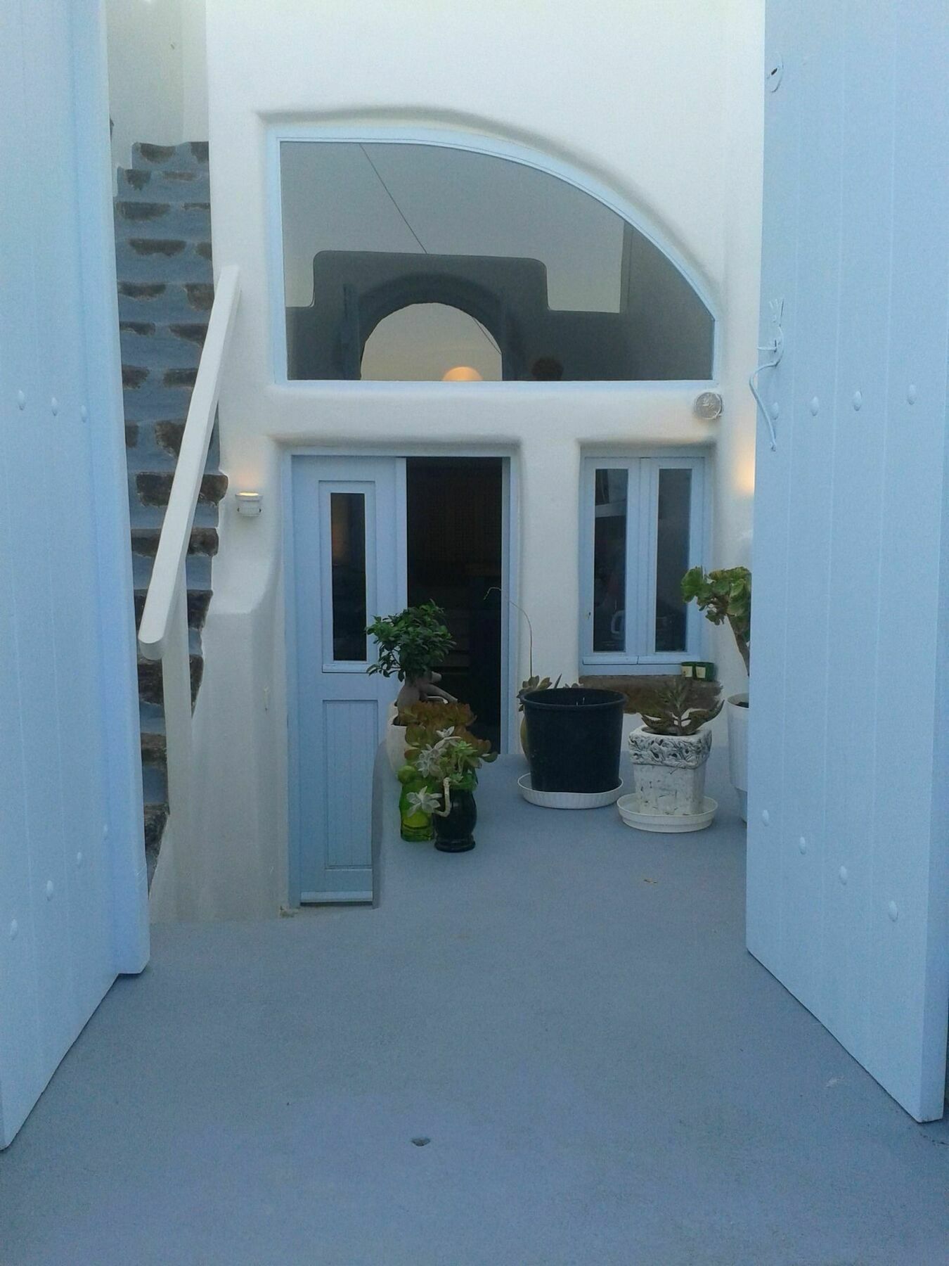 Вилла Christina'S Cave House Тира Экстерьер фото